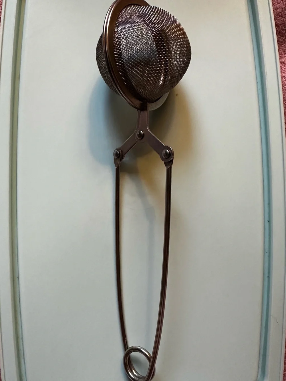 Vtg Metal Mesh Tea Strainer/Infuser Spring Hinge